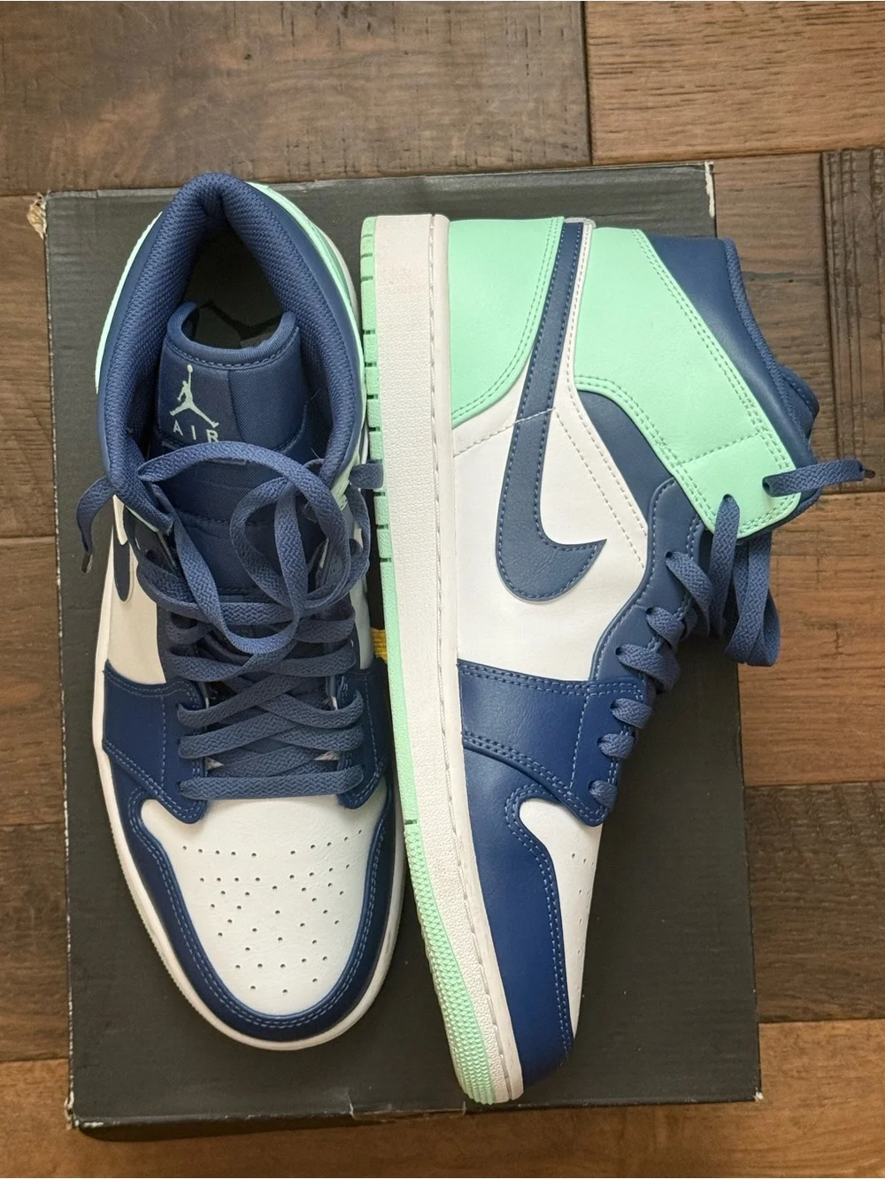 Jordan Men’s Sneakers - Navy Blue, White, Mint Green